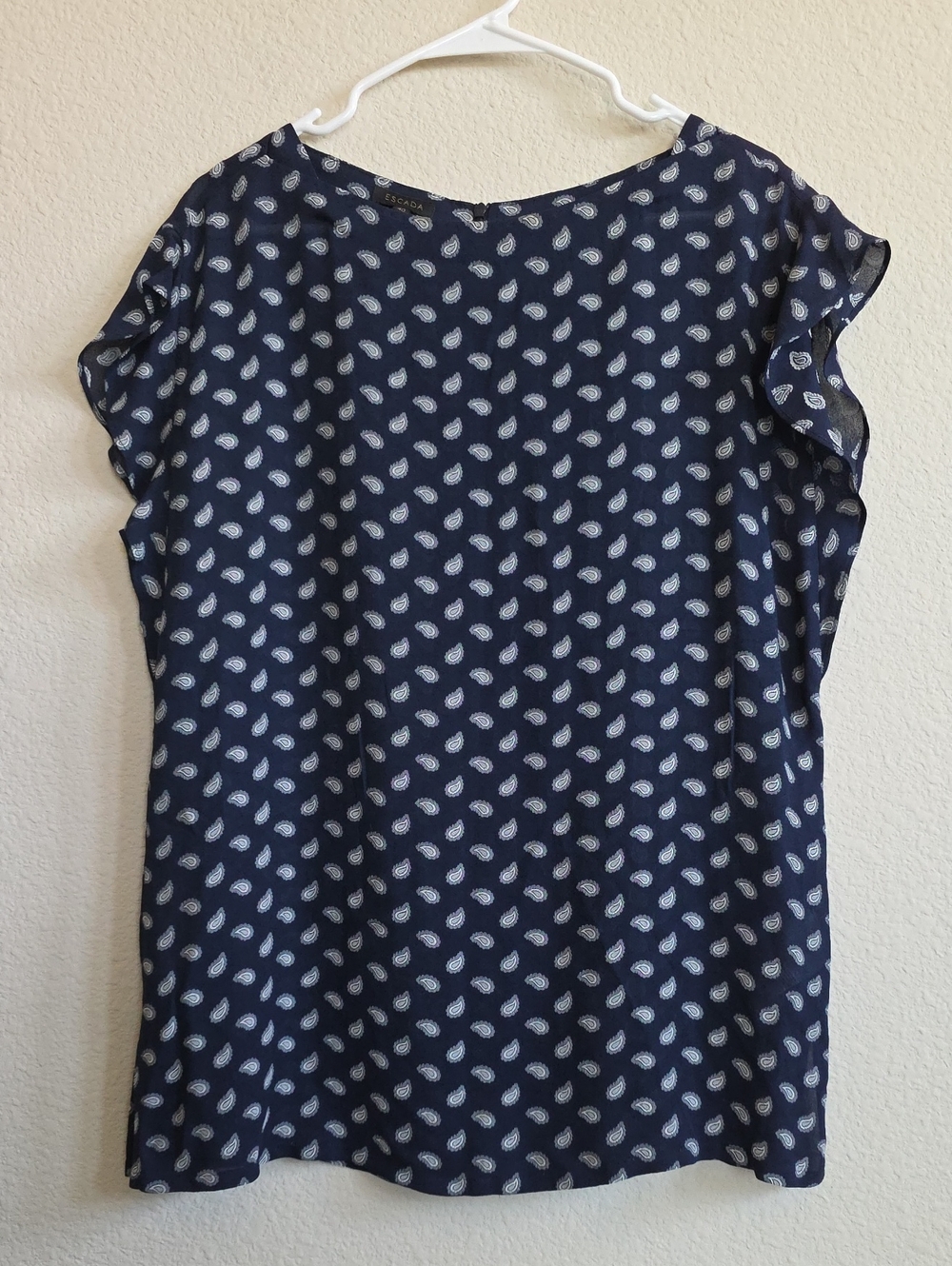 NEW Escada Navy White Paisley Cap-Sleeve Viscose Blouse Sz 40